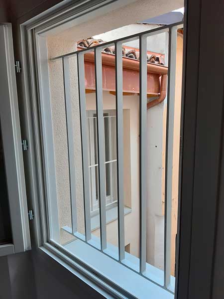 Inferriate Reggio Emilia – realizzazione grate per finestre ferro acciaio  corten fisse apribili